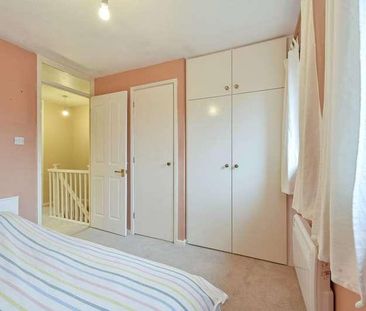 Burns Close, South Wimbledon, SW19 - Photo 6