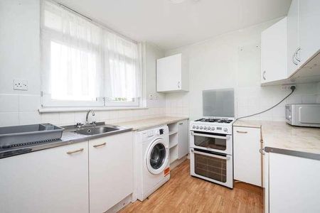 Cambridge Heath Road, Bethnal Green, E1 - Photo 3