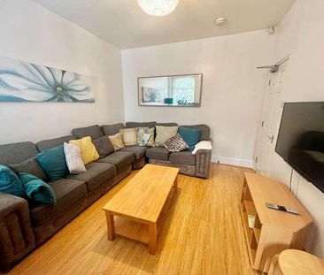 Sir Thomas Whites Road, Coventry, CV5 - Photo 2