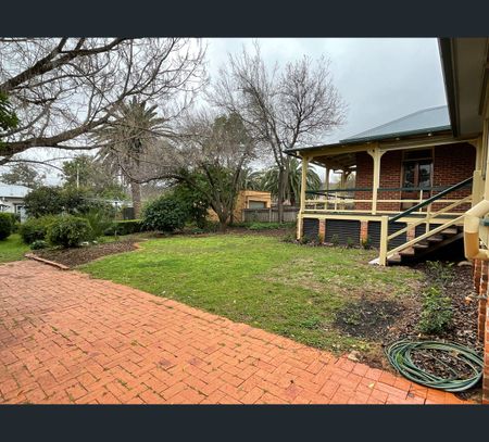 60 White Street, Tamworth, NSW 2340 - Photo 3