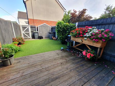 2 bedroom terraced house to rent - Photo 3