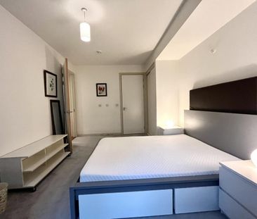 2 bedroom apartment to rent - Photo 6