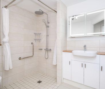 1 bedroom flat to rent - Photo 4
