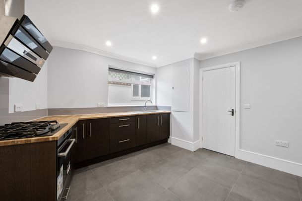 Church Hill Road, Cheam, SM3 - Photo 1