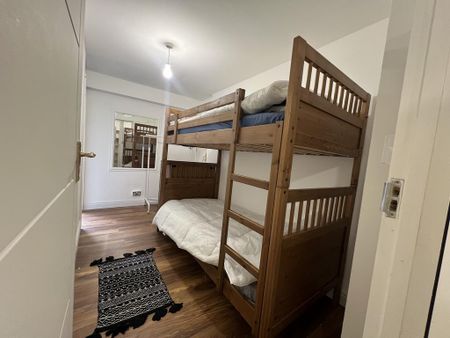 1 bedroom in a flat share to rent - Photo 5