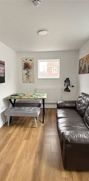 1 bedroom house to rent - Photo 1