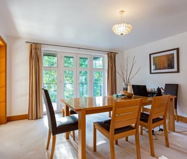 3 bedroom apartment to rent - Photo 4