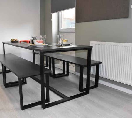 Four Bed Apartment (Shared) - Photo 3