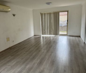 3 Bedroom Townhouse - Prime Position - Photo 5