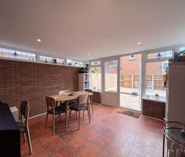 3 bedroom detached house to rent - Photo 5