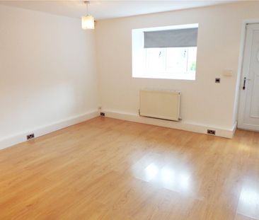 1, Omni House, Back Green, Churwell, Leeds, LS27 7TE - Photo 1