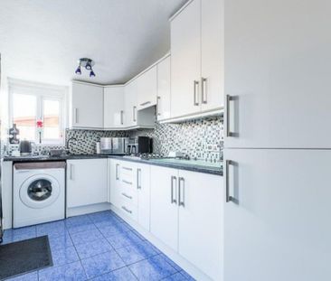 King Edward Street, Scunthorpe - Photo 2