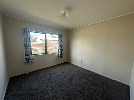 Flaxmere Avenue, Flaxmere - Photo 1