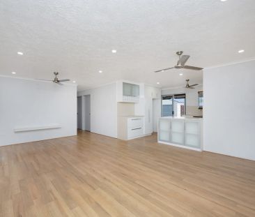 Immaculate Home with Pool and Shed - Photo 4