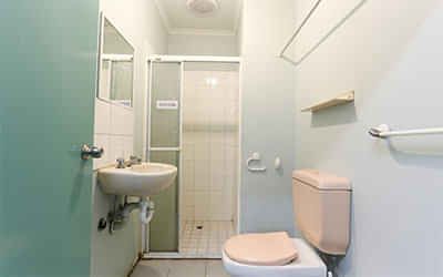 2 Bedroom Apartment - Photo 4