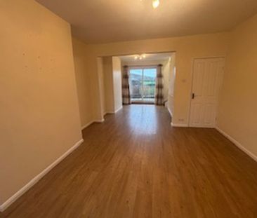 Old Row, Scunthorpe - Photo 2