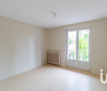 Appartement 4 pièces de 80 m² à Lorris (45260) - Photo 3