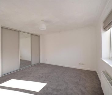 3 bedroom detached house to rent - Photo 3