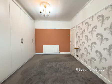 3 bedroom terraced house to rent - Photo 4