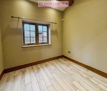 3 bedroom barn conversion to rent - Photo 3