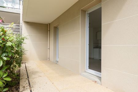 Location Appartement 1 pièce 33m² - Photo 5