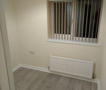 3 Bed End Terrace, Seaton Crescent, NG8 - Photo 3