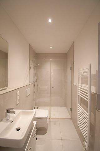 6345 - Modernes Single-Appartement mit EBK und Balkon in Klinikumsnähe! - Photo 4