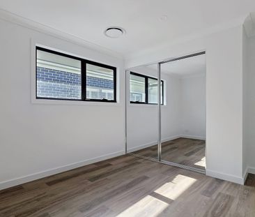 Brand New Parkside Living with Space, Style and Comfort - Photo 5