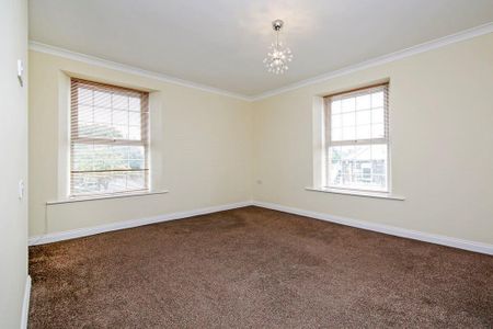 3 bedroom apartment to rent - Photo 3