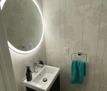 For Lease - 9 Fairhill Avenue Unit# #upper, Brampton, Ontario - Photo 3