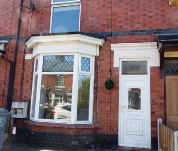 Room 4, Westminster Street, Crewe, CW2 - Photo 4