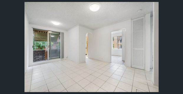 Convenient Living in the Heart of Liverpool - Photo 1