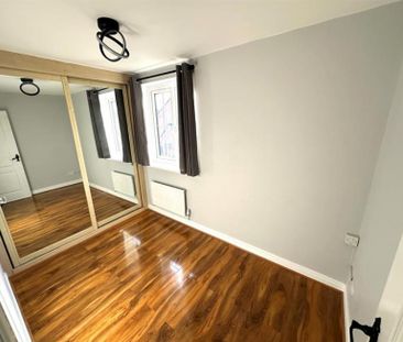 2 Bedroom End Terrace To Let - Photo 6