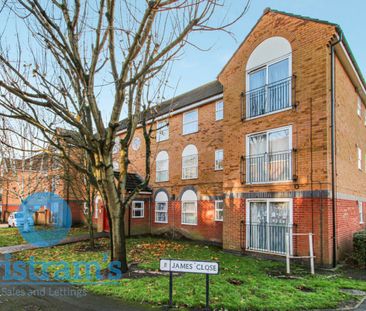 2 bed Flat for Rent - Photo 4