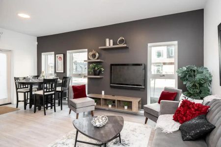 Soho Flats — 2 Bedroom - Photo 3