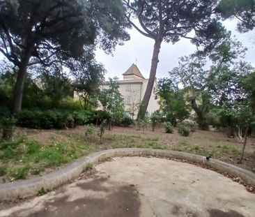 Location Maison 10 pièces 345m² BEZIERS 34500 - Photo 1