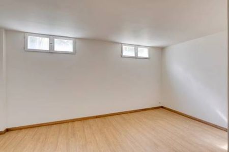 Rental Mansion - Photo 4