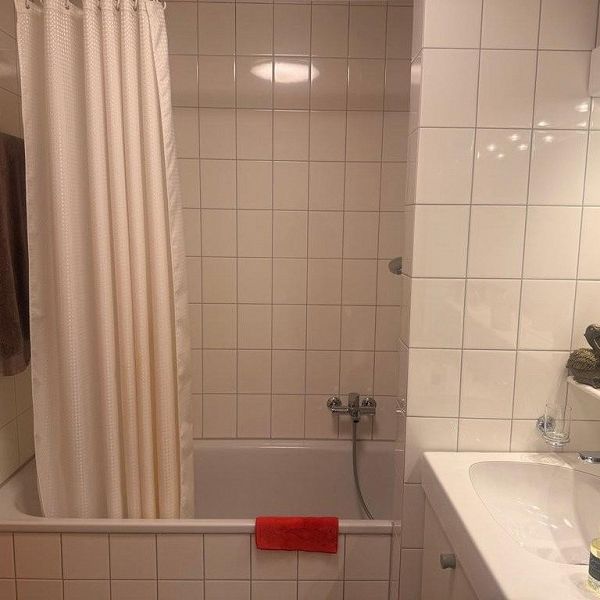 Schöne Wohnung nahe Dorfzentrum - Photo 1