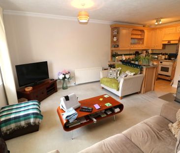 2 bedroom apartment to rent - Photo 3