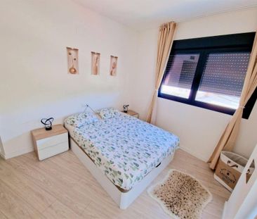 Piso de alquiler en Calle Rafael Quintana Rosado, 57, Calvario - Photo 1