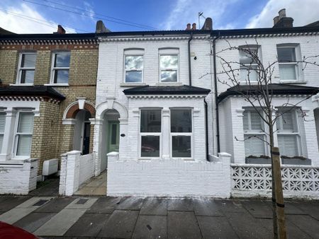5 bedroom terraced house to rent - Photo 5