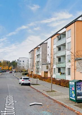 Brattforsgatan, Farsta - Photo 1