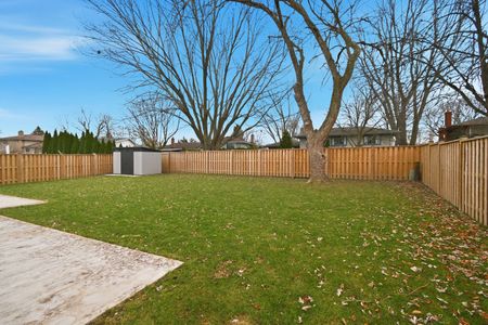 For Lease - 36 Mcgill Street, Welland, Ontario - Photo 2