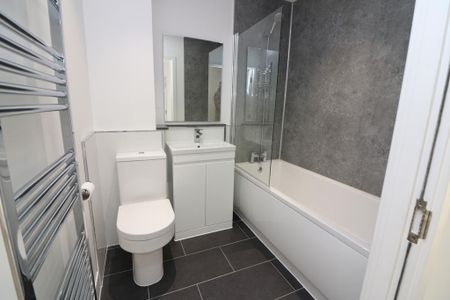 2 bedroom apartment to rent - Photo 2