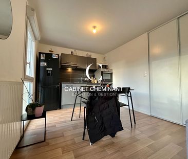 Location Appartement 1 pièce 33m² - Photo 5