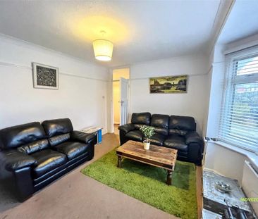 2 bedroom maisonette to rent - Photo 2