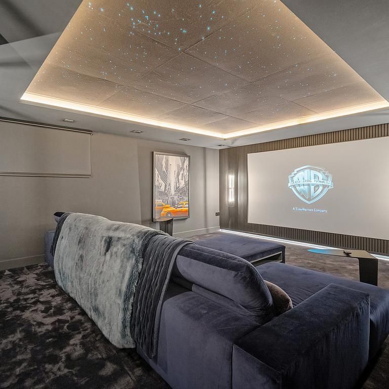 4 bedroom townhouse to rent - Photo 1