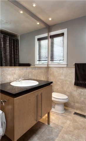 For Lease - 238 Searle Avenue, Toronto, Ontario - Photo 4