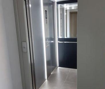 Appartement te huur - Photo 1