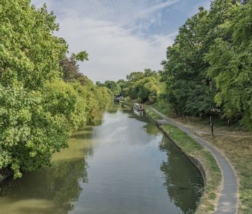 Bulbourne Yard - Photo 2